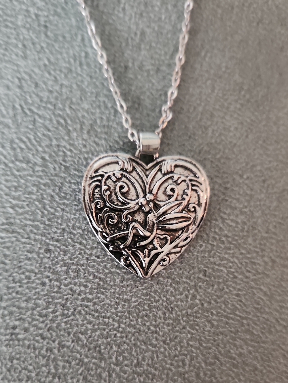 Silver Heart Filigree Pendant Necklace - Women's Jewelry